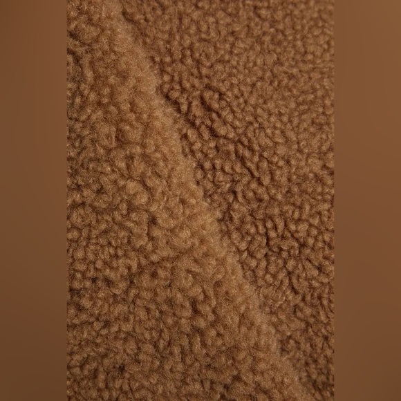 FRAME
Quilted teddy fleece coat NWOT - Picture 10 of 10